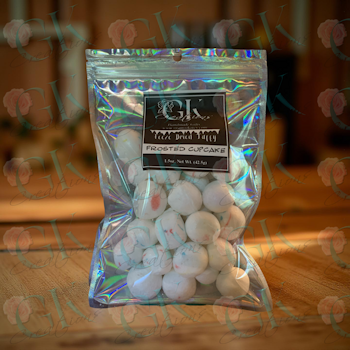 Freeze Dried Taffy, Frosted Cupcake