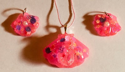 Pretty in Pink Shell Necklace & Earring Set