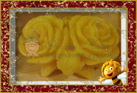 Beeswax Double Rose Candle - Granny Kate's